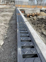 MEA černý DM žlab, univerzitní areál Ostrava