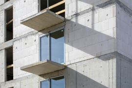Na obvodových a mezibytových nosných stěnách bytového projektu Chytré bydlení® Skvrňany použila společnost Trigema velkoformátové tvárnice Silka Tempo