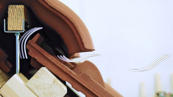 Liniové větrání –střešní tašky Tondach Samba