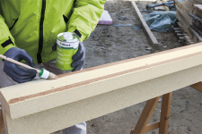 Příprava nosných materiálů podkladním nátěrem