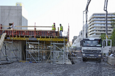 Pohledový beton na stavbě v Praze – Prodloužení podchodu v železniční stanici Praha hlavní nádraží