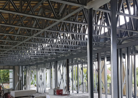 LINDAB – Nová vzorkovna firmy Dachdecker ve Vinařicích u Kladna