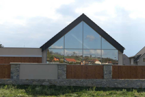 Zrekonstruovaný obecní úřad, České Libchavy