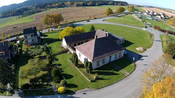 Původní farní budova, České Libchavy