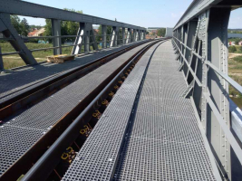 Po rekonstrukci (železniční trať v obci Lužianky u Nitry)