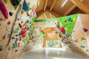 Boulderingová hala, Škofja Loka (foto: Croce &amp; WIR)