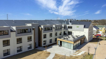 REHAU v moderním Senior-komplexu Šeberov