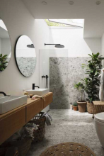 Světlíky VELUX poprvé i v solární verzi a v maxi velikostech