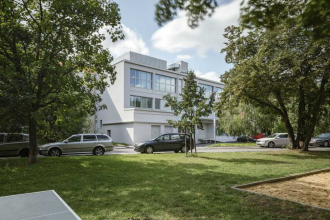 Polyfunkční dům Petřiny82