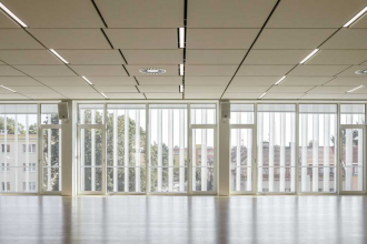 Polyfunkční dům Petřiny82