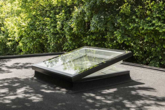 Plochý světlík VELUX