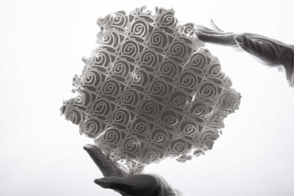 Porous Glass Plasticine – sklokeramická porézní pěna