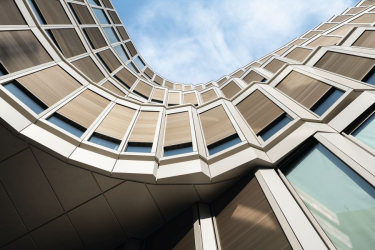 Kombinace estetiky a inovativní technologie: Schüco One bude první budovou na světě, která získá všechny tři certifikace udržitelnosti LEED, BREEAM a DGNB