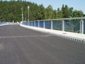 Přehradní hráz Husinec