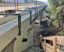 Kompozitní vnější odtokový žlab - Debř