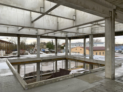 Prefabrikovaný betonový skelet se systémem sloupů, průvlaků a ztužidel