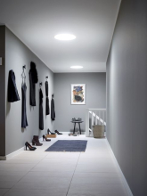 Světlovody VELUX mají až 98% odrazivost, což zajišťuje vynikající prostup přirozeného světla do interiéru