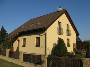 Za 150 tisíc korun z dotací můžete pořídit například nové vchodové dveře a 11 oken