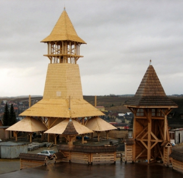 Obr. 6b: Pohľad na proces výstavby Májky