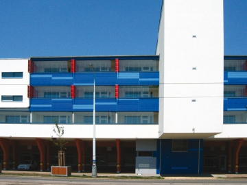 Obr. 6: Zasklené lodžie