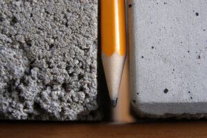 Podlahová konstrukce v dřevostavbě jako akumulační vrstva