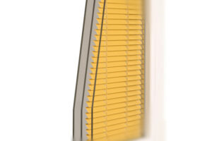 Vliv meziskelních žaluzií ScreenLine na hodnotu g zasklení a energetickou náročnost objektů