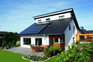 Akční nabídka prodloužené 12leté záruky fotovoltaické instalace Schüco