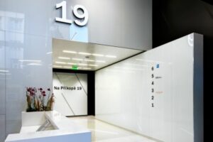 Myslbek dokončil modernizaci vstupních hal