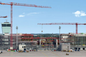 Lešení a bednění PERI na stavbě nového terminálu letiště v Mnichově