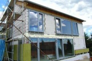 Kombinovaný izolant Isover TWINNER pro úsporné rodinné i bytové domy