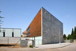 V Roztokách se otevírá nová budova základní školy