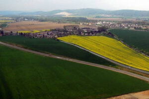 Obce Zvole a Vlachov mají nový obchvat za miliadru