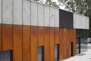 Fasáda muzea v Palmirách z ocele Cor-Ten