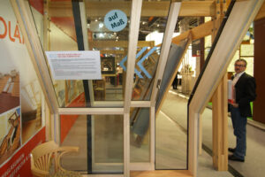 Zalomené posuvné střešní prosklení – posuvné střešní dveře Solara PERSPEKTIV