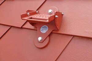 Nástupní pomůcka pro střechy od firmy PREFA Aluminiumprodukte