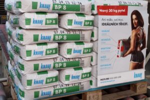 Nové, třicetikilogramové balení produktů Knauf