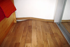 Poruchy podlah související s vlhkostí