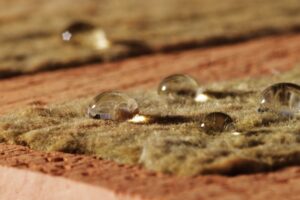 Testování cihel plněných minerální vatou 2 – Působení vody a vlhkosti, nasákavost