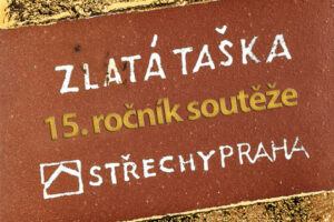 Okna FAKRO typu F do plochých střech