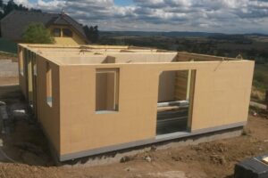 Mezi moderní stavební materiály patří i dřevo