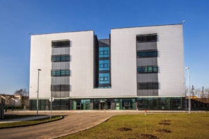 Velkoformátové fasádní desky Trespa® Meteon®