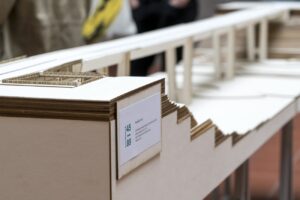 Výstava na FA ČVUT představuje příběhy pražské poválečné architektury