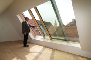 Česká střešní posuvná okna – střecha jako kabriolet