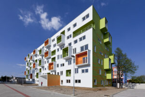 Proměna staré školy na nové byty