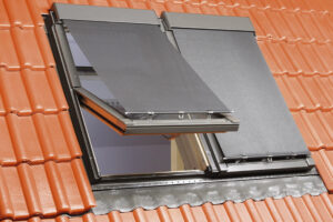 Nejlepší alternativa ke klimatizaci – markýzy Fakro