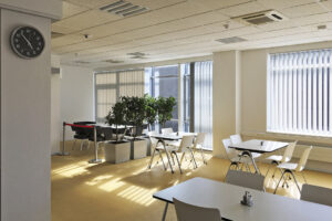 Rekonstrukce administrativních prostor s decentrální rekuperační jednotkou WAFE 1000