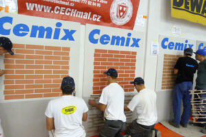 Učňové budou v Letňanech opět soutěžit s materiály Cemix