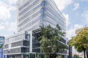 Pozoruhodné výtahy v novém sídle CIIRC ČVUT