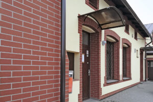 Imitace obkladu z cihel pomocí kreativních omítek Cemix