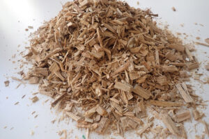 Dřevěné nosníky vyrobené s využitím odpadního materiálu